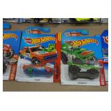 *20* Hot Wheels