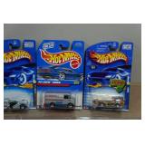 *20* Hot Wheels