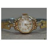 Vintage Ladies Elgin Gold Tone Watch