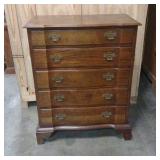 5 drawer vintage dresser