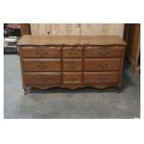 9drawer vintage dresser