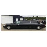 2001 Lincoln Town Car Limousine