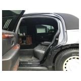 2001 Lincoln Town Car Limousine