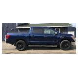 2017 Nissan Titan SL 4X4