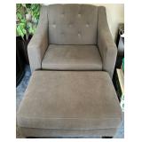 Armchair - Grey Tufted Upholstered Accent (matches Lots #5 & #6)