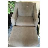 Armchair - Grey Tufted Upholstered Accent (matches Lots #5 & #6)