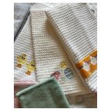 Embroidered Towels Set - Duck & Bunny Motifs with Seashell Embroidery