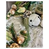 Blue & Silver Christmas Decor Set including Holiday Heirlooms Ornaments