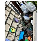 Wild Birds Unlimited Nut N Berry Bird Seed & Colorful Bird Feeders