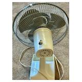 GE Vintage Oscillating Table Fan
