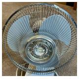 GE Vintage Oscillating Table Fan