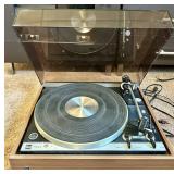 Dual 701 T550 Direct-Drive Turntable