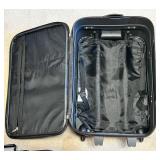 American Tourister 2-Piece Luggage Set