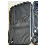 American Tourister 2-Piece Luggage Set