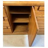 Oak Wood Vanity Dresser & 3-Panel Tri-Fold Mirror (Lots #232 #233, #234 and #235 are Matching)