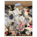 Button Collection - Assorted Craft Buttons & Mixed Colors & Sizes