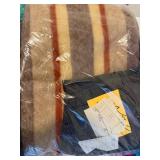 Rubbermaid Roughneck Storage Tote with Assorted Fabrics