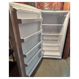 Whirlpool EV160NZTQ02 - Compact Upright Freezer