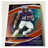 Aaron Jones /1502025 Absolute #40 Numbered 70/150 Minnesota Vikings Football Card