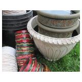 Massive mountain of assorted wicker...