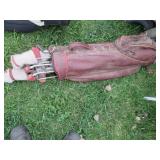 Vintage Golf bag and assorted Golf ...
