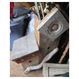 Wooden Birdhouse and Christmas them...