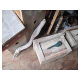 Wooden Birdhouse and Christmas them...