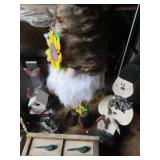 Wooden Birdhouse and Christmas them...