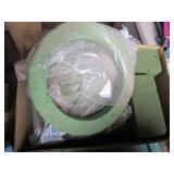 Wet/Dry floral foam, glass vases an...