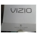 4-pair. Vizio 3D glasses, DVD movie...