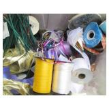 Clamshell closing tote full of Ribb...