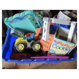 Tote of assorted children