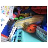 Tote of assorted children