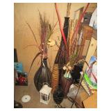 Variitey/Variety of Tall vases (up ...