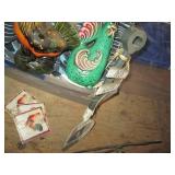 Large lot of Chicken and Rooster de...