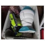 Misc packages of Christmas lights, ...