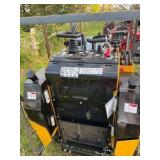 1.4 Ton, Kubota Diesel Engine 27HP Mini Skid Steer | KKT27