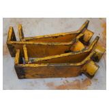 Hydraulic Jack Brackets