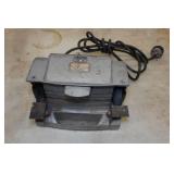 Vintage 4-1/2' Bench Grinder