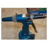 Northern Industrial Air Rivet Gun