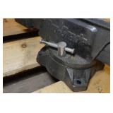 Pro Grade 7' Bench Vise