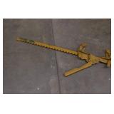 Fence Stretcher