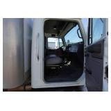 2000 International 4700 T444E 24' Box Truck with Rear Lift - 7.3L Diesel
