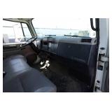 2000 International 4700 T444E 24' Box Truck with Rear Lift - 7.3L Diesel