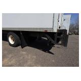 2000 International 4700 T444E 24' Box Truck with Rear Lift - 7.3L Diesel