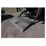 2000 International 4700 T444E 24' Box Truck with Rear Lift - 7.3L Diesel