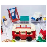 Vintage Fisher-Price Little People Lot – Assorted 1960s & 1970s Figures & Pieces