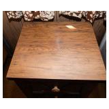 Vintage End Table with 2 Drawers