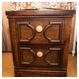 Vintage End Table with 2 Drawers