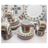 Farberware Winbox Pattern Stoneware Set – Service for 8